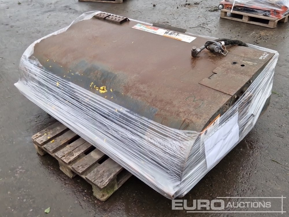 Bobcat Sweeper to suit Bobcat S530 Skidsteer Loader - צרופה עבור מעמיס היגוי החלקה: תמונה 1 Bobcat Sweeper to suit Bobcat S530 Skidsteer Loader - צרופה עבור מעמיס היגוי החלקה: תמונה 1