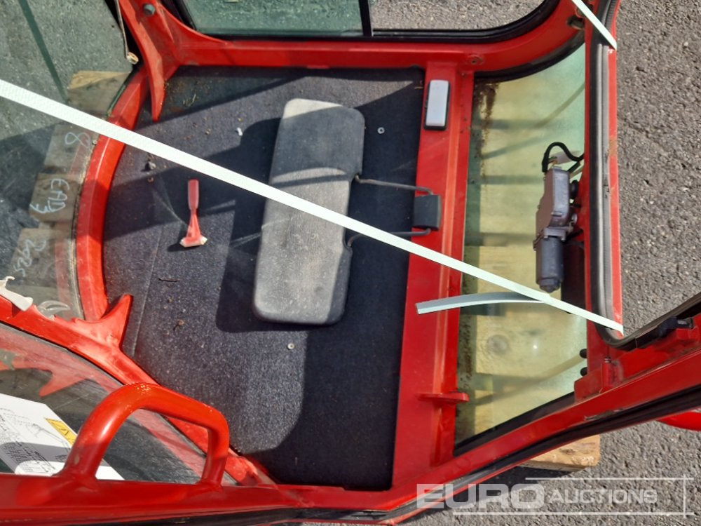 Cabin to suit Yanmar VIO20-4 - חלקי חילוף עבור מחפר: תמונה 5 Cabin to suit Yanmar VIO20-4 - חלקי חילוף עבור מחפר: תמונה 5