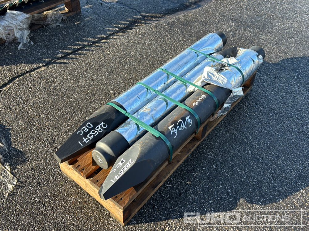 Chisels to suit Hydraulic Breaker (3 of) - פטיש הידרולי: תמונה 2 Chisels to suit Hydraulic Breaker (3 of) - פטיש הידרולי: תמונה 2
