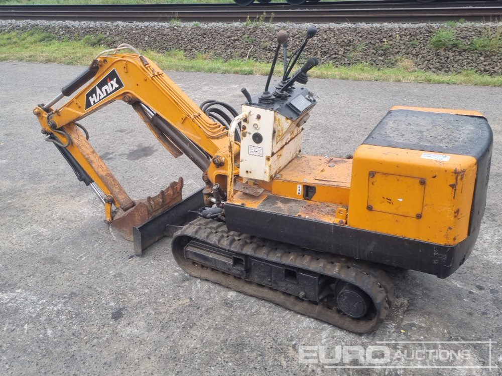 Hanix Rubber Tracks, Blade, Offset - מיני מחפר: תמונה 2 Hanix Rubber Tracks, Blade, Offset - מיני מחפר: תמונה 2