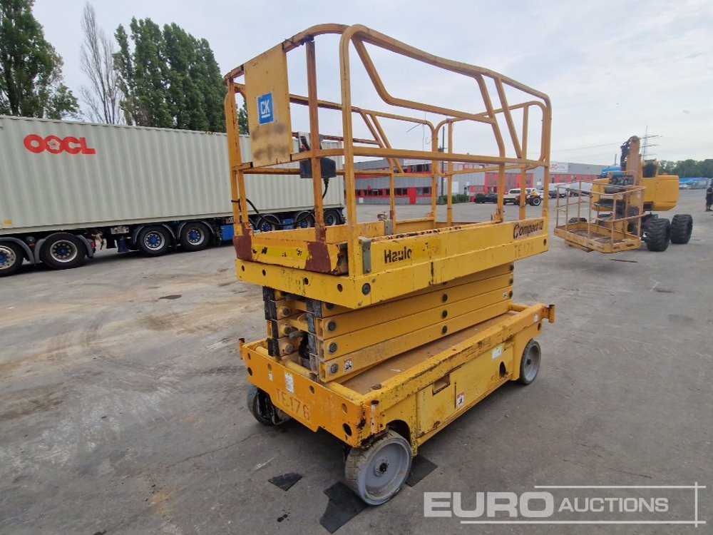 Haulotte Compact 12 - פלטפורמה אווירית: תמונה 1 Haulotte Compact 12 - פלטפורמה אווירית: תמונה 1