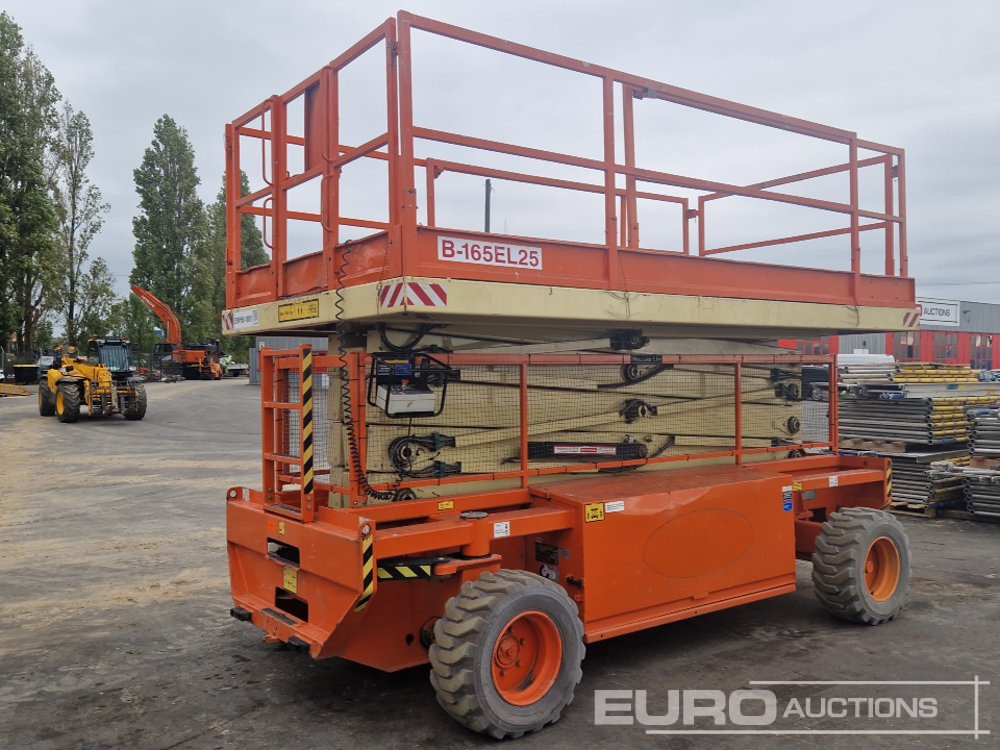 Holland Lift COMBISTAR B 165 EL25 - פלטפורמה אווירית: תמונה 4 Holland Lift COMBISTAR B 165 EL25 - פלטפורמה אווירית: תמונה 4