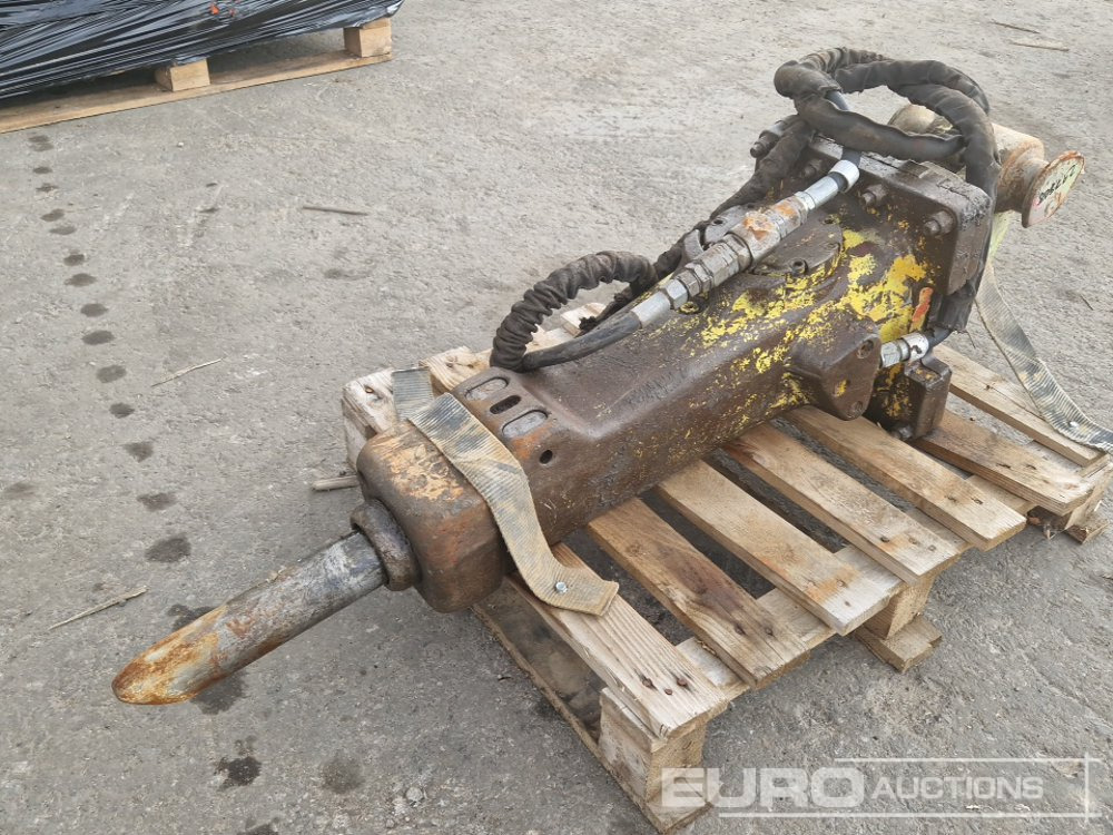 Hydraulic Breaker, MORIN to suit 2-4 Ton Excavator - פטיש הידרולי: תמונה 1 Hydraulic Breaker, MORIN to suit 2-4 Ton Excavator - פטיש הידרולי: תמונה 1
