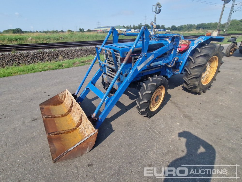 Iseki TL3200 - טרקטור קומפקטי: תמונה 1 Iseki TL3200 - טרקטור קומפקטי: תמונה 1