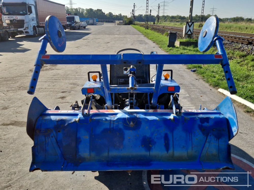 Iseki TM15F - טרקטור קומפקטי: תמונה 4 Iseki TM15F - טרקטור קומפקטי: תמונה 4