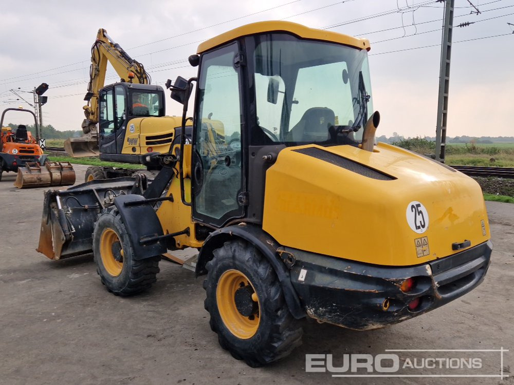 JCB 406 B - מעמיס גלגלים: תמונה 3 JCB 406 B - מעמיס גלגלים: תמונה 3