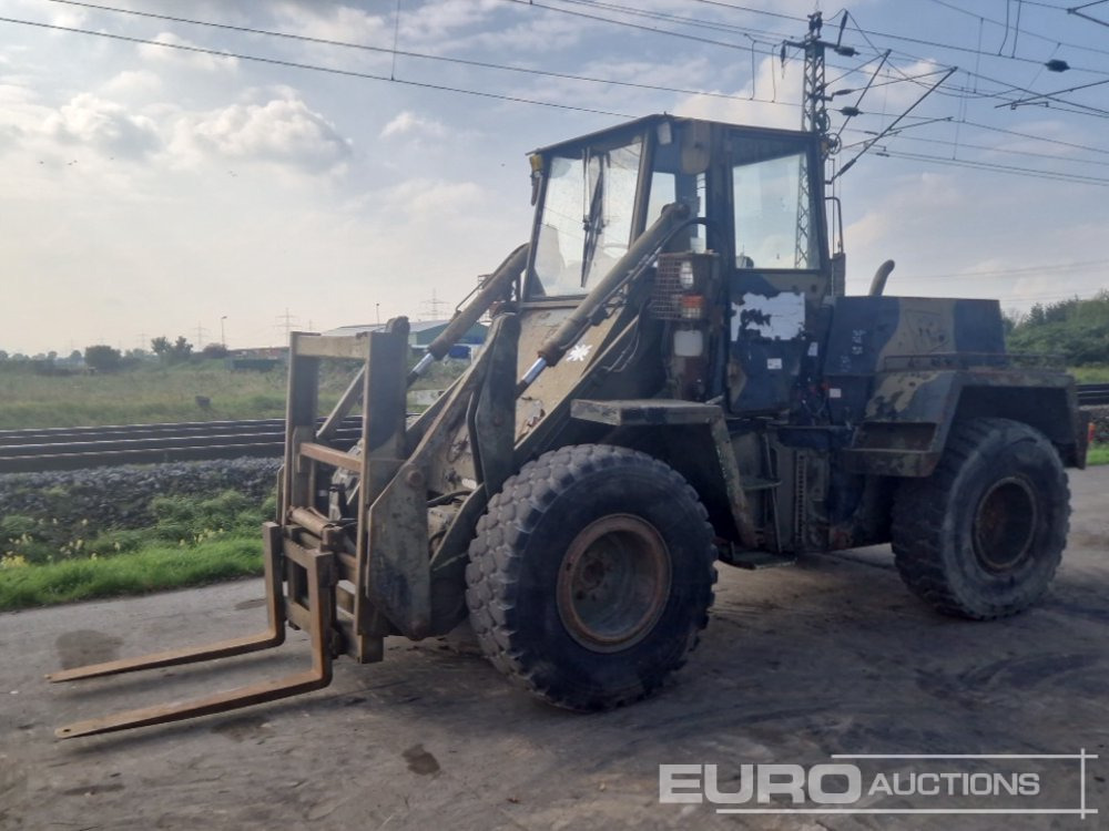 JCB 410M - מעמיס גלגלים: תמונה 1 JCB 410M - מעמיס גלגלים: תמונה 1