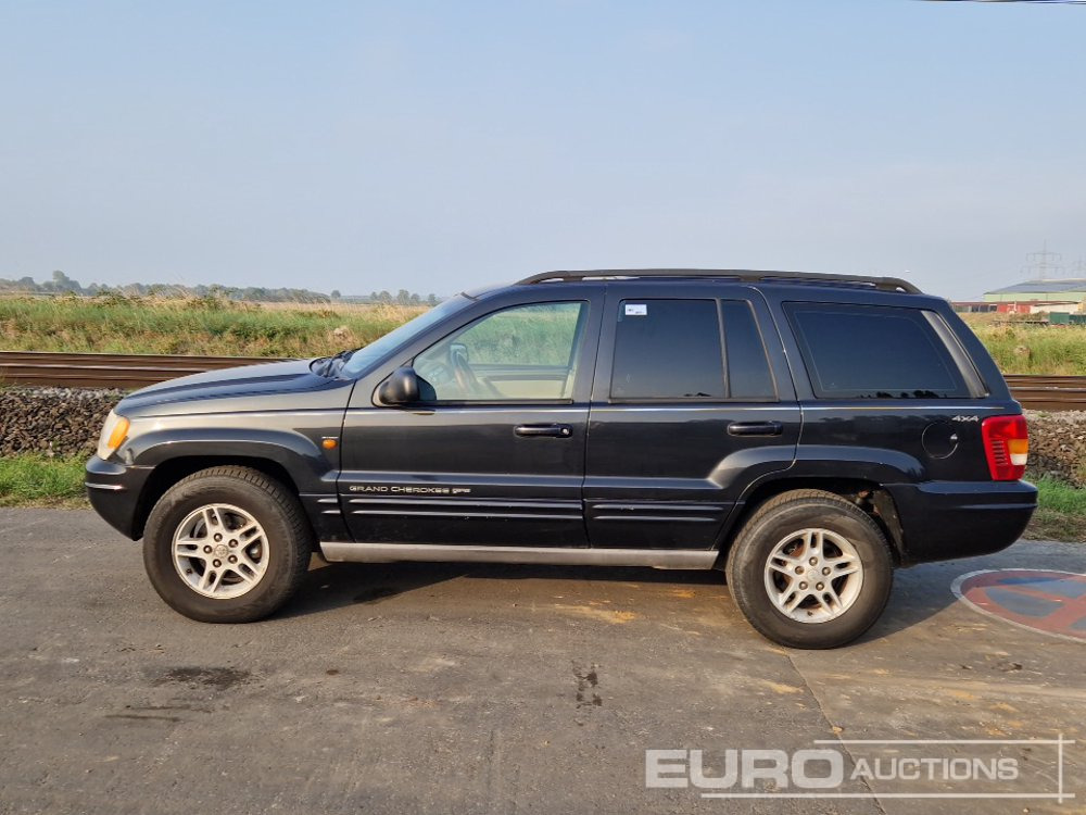 Jeep Grand Cherokee - SUV: תמונה 2 Jeep Grand Cherokee - SUV: תמונה 2