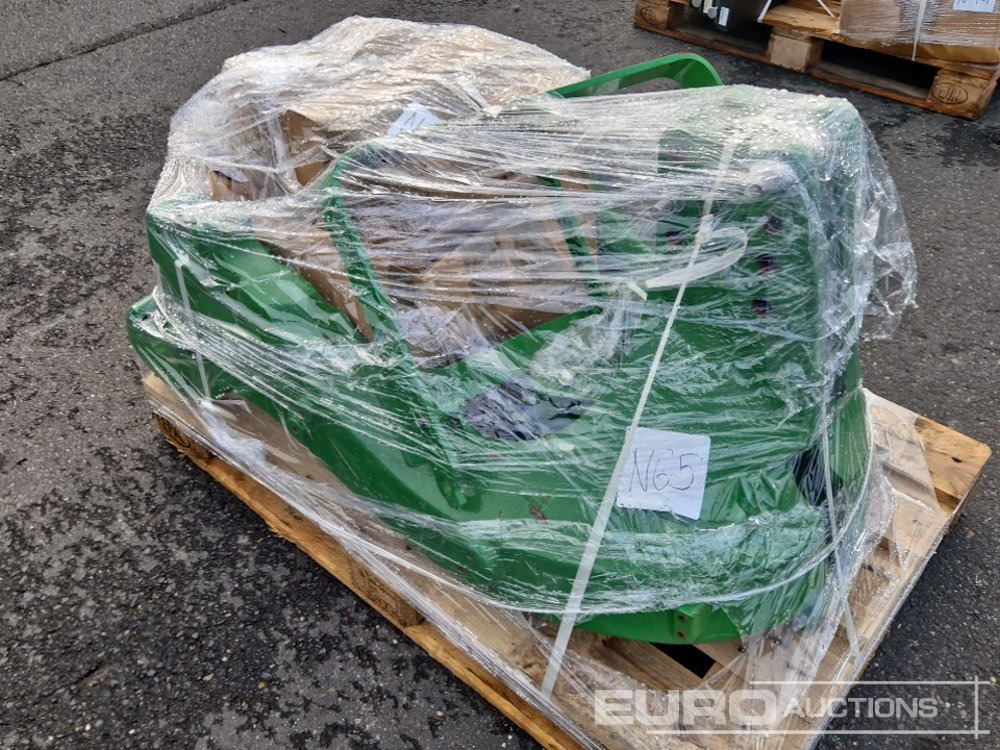 John Deere Front Loader Adaption Kit for 6 Cylinder Machines incl. Brackets, Hydraulic Hoses, SCV Valves, Loader Joystick to suit 6140R-6215R, 6150M-6195M - מכונה חקלאית: תמונה 4 John Deere Front Loader Adaption Kit for 6 Cylinder Machines incl. Brackets, Hydraulic Hoses, SCV Valves, Loader Joystick to suit 6140R-6215R, 6150M-6195M - מכונה חקלאית: תמונה 4