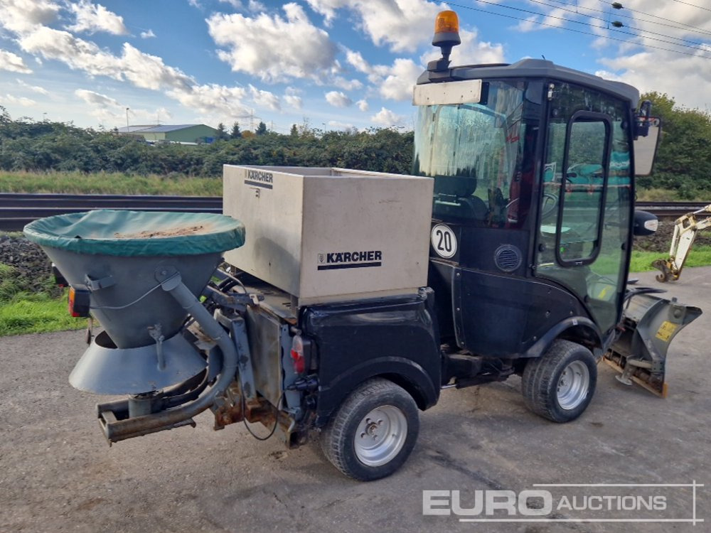 Kärcher Utility Vehicle with Snow Blade, Spreader - מפלסת שלג: תמונה 4 Kärcher Utility Vehicle with Snow Blade, Spreader - מפלסת שלג: תמונה 4