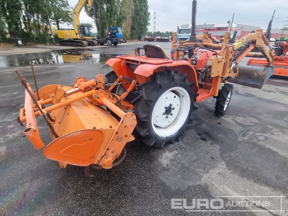 Kubota B1600 - טרקטור קומפקטי: תמונה 5 Kubota B1600 - טרקטור קומפקטי: תמונה 5