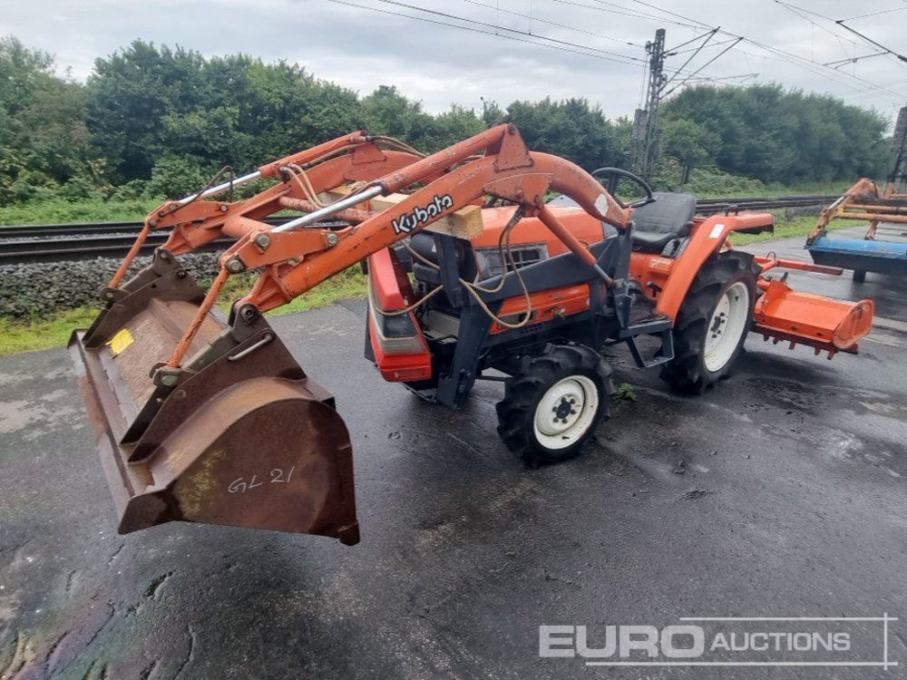 Kubota GL21 - טרקטור קומפקטי: תמונה 1 Kubota GL21 - טרקטור קומפקטי: תמונה 1
