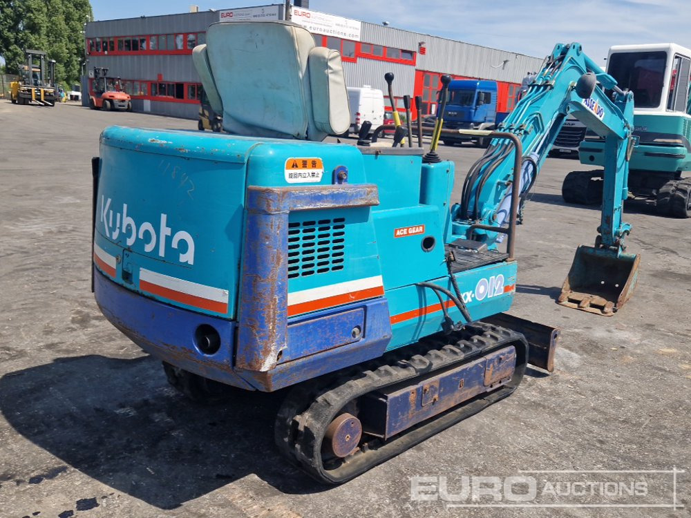 Kubota KX-012 - מיני מחפר: תמונה 5 Kubota KX-012 - מיני מחפר: תמונה 5