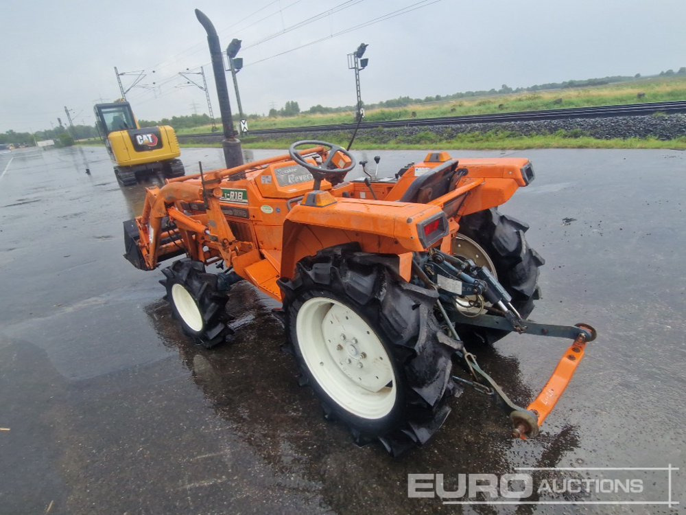 Kubota L1-20 - טרקטור קומפקטי: תמונה 4 Kubota L1-20 - טרקטור קומפקטי: תמונה 4