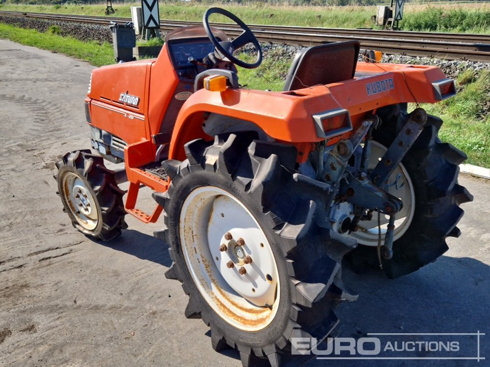 Kubota X-20 - טרקטור קומפקטי: תמונה 3 Kubota X-20 - טרקטור קומפקטי: תמונה 3