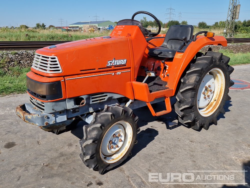 Kubota X-20 - טרקטור קומפקטי: תמונה 1 Kubota X-20 - טרקטור קומפקטי: תמונה 1