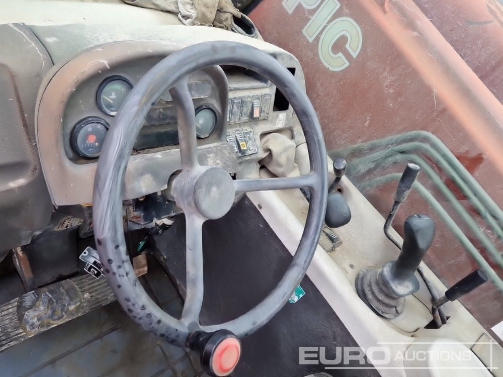 מפעיל טלסקופי Manitou MT932: תמונה 31 מפעיל טלסקופי Manitou MT932: תמונה 31