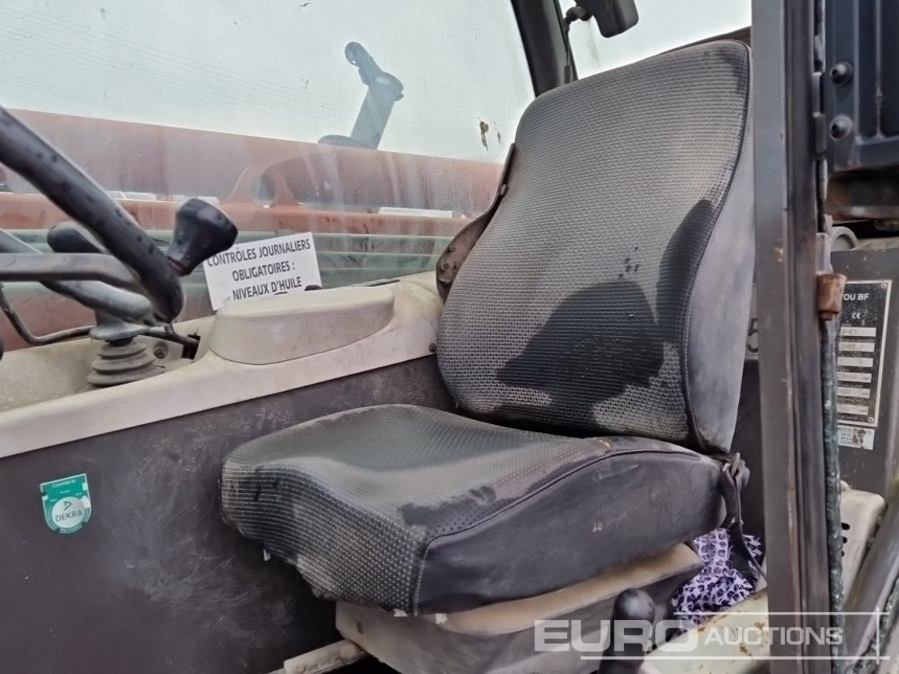 מפעיל טלסקופי Manitou MT932: תמונה 29 מפעיל טלסקופי Manitou MT932: תמונה 29