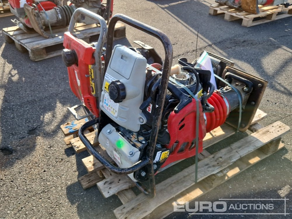 Mikasa MTX-70E - מכונת אספלט: תמונה 3 Mikasa MTX-70E - מכונת אספלט: תמונה 3
