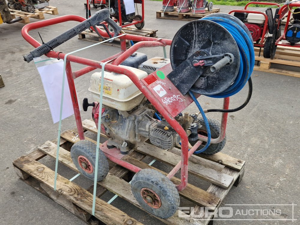 Mobile Pressure Washer - מכונת לניקוי בלחץ: תמונה 1 Mobile Pressure Washer - מכונת לניקוי בלחץ: תמונה 1