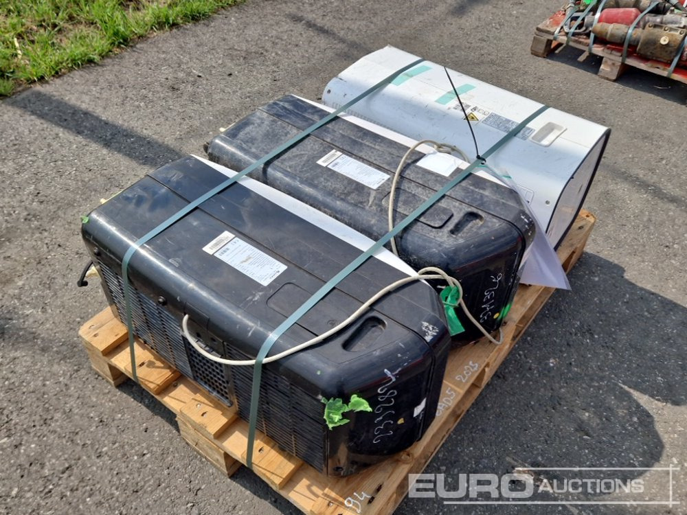 Pallet of Air Conditioning Units (3 of) - ציוד בנייה: תמונה 2 Pallet of Air Conditioning Units (3 of) - ציוד בנייה: תמונה 2