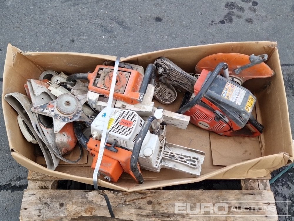 Quick Cut Saws (Spares) - מכונת אספלט: תמונה 1 Quick Cut Saws (Spares) - מכונת אספלט: תמונה 1