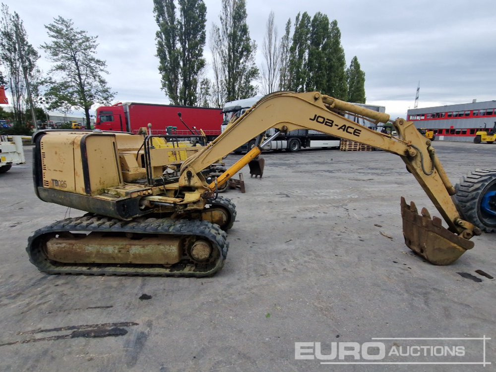 Takeuchi TB025 - מיני מחפר: תמונה 5 Takeuchi TB025 - מיני מחפר: תמונה 5