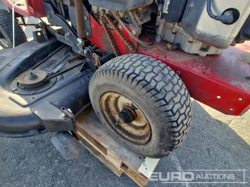 מכסחת גינה Toro HMRB1600 Ride On Lawnmover: תמונה 7