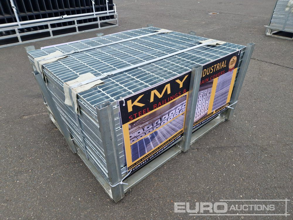 Unused 2025 KMY INDUSTRIAL Steel Grating, Unused Hot-Dip Galvanized Steel Grating, L39.370*W15.748*H1.18", Designed To Allow Water Flow While Providing Safe & Stable Ground Coverage - מכולת בנייה: תמונה 2 Unused 2025 KMY INDUSTRIAL Steel Grating, Unused Hot-Dip Galvanized Steel Grating, L39.370*W15.748*H1.18", Designed To Allow Water Flow While Providing Safe & Stable Ground Coverage - מכולת בנייה: תמונה 2