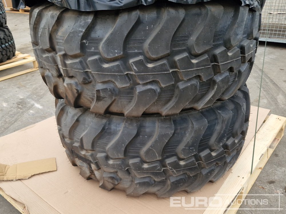 Unused Alliance 405/70R18 Tyres with Rims (4 of) - צמיג: תמונה 3 Unused Alliance 405/70R18 Tyres with Rims (4 of) - צמיג: תמונה 3