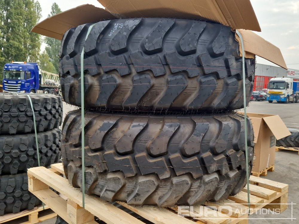 Unused Alliance 405/70R20 with Rims - צמיג: תמונה 3 Unused Alliance 405/70R20 with Rims - צמיג: תמונה 3