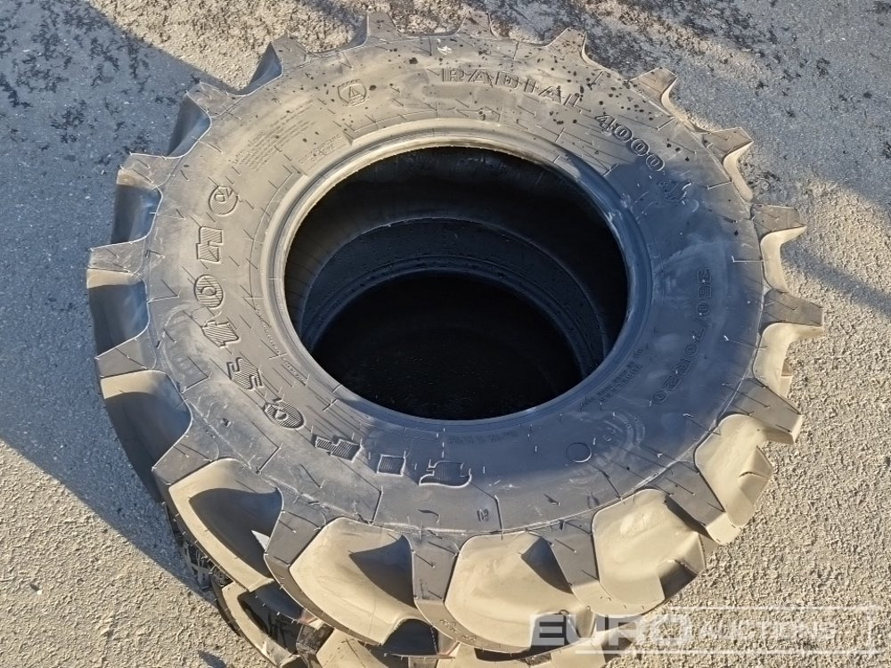 Unused Firestone 360/70R20 Tyres (2 of) - צמיג: תמונה 4 Unused Firestone 360/70R20 Tyres (2 of) - צמיג: תמונה 4