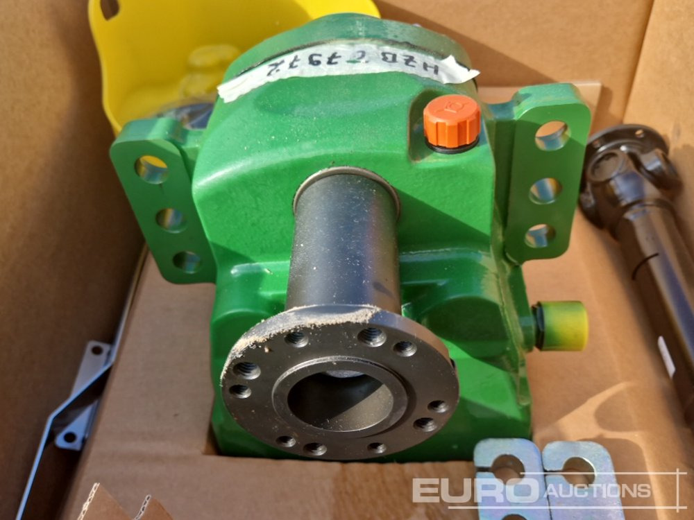 Unused Sauter Front PTO Kit, 1000RPM, 110kW / 150HP, 6 Spline, 1-3/8" Shaft, Counterclockwise Rotation to suit John Deere 6135M, 6145M, 6155M, 6175M, 6195M - מכונה חקלאית: תמונה 3 Unused Sauter Front PTO Kit, 1000RPM, 110kW / 150HP, 6 Spline, 1-3/8" Shaft, Counterclockwise Rotation to suit John Deere 6135M, 6145M, 6155M, 6175M, 6195M - מכונה חקלאית: תמונה 3
