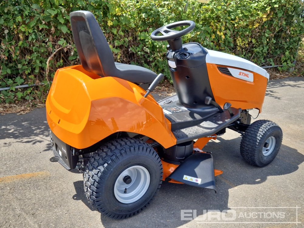 Unused Stihl RT4097 - מכסחת גינה: תמונה 4 Unused Stihl RT4097 - מכסחת גינה: תמונה 4