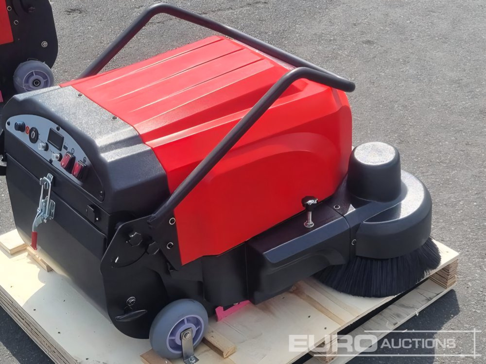 Unused Walk Behind Sweeper - מטאטא תעשייתי: תמונה 3 Unused Walk Behind Sweeper - מטאטא תעשייתי: תמונה 3