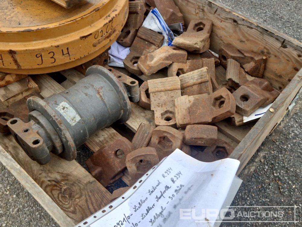 Various Parts to suit Liebherr - צרופה עבור מחפר: תמונה 5 Various Parts to suit Liebherr - צרופה עבור מחפר: תמונה 5