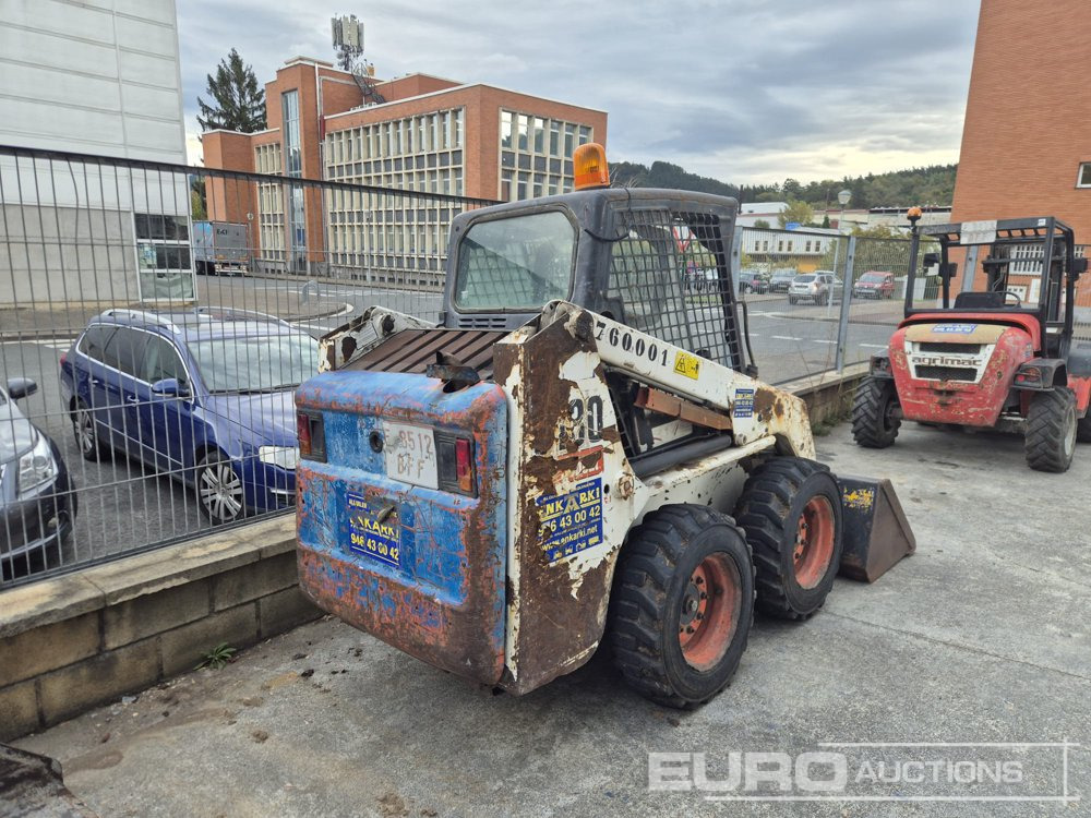 2007 Bobcat S130 - מעמיס היגוי החלקה: תמונה 3 2007 Bobcat S130 - מעמיס היגוי החלקה: תמונה 3