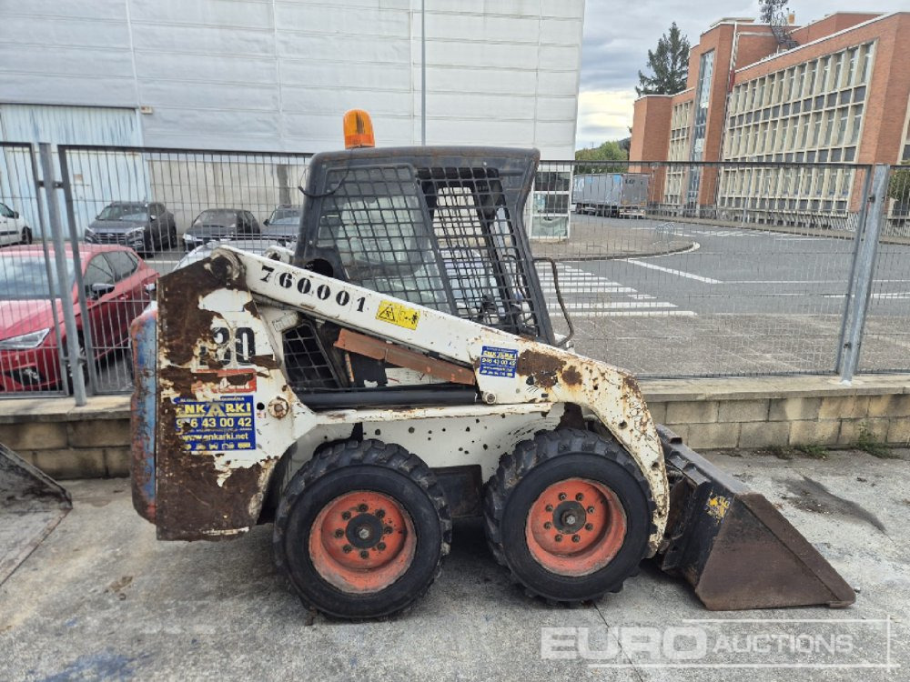 2007 Bobcat S130 - מעמיס היגוי החלקה: תמונה 2 2007 Bobcat S130 - מעמיס היגוי החלקה: תמונה 2