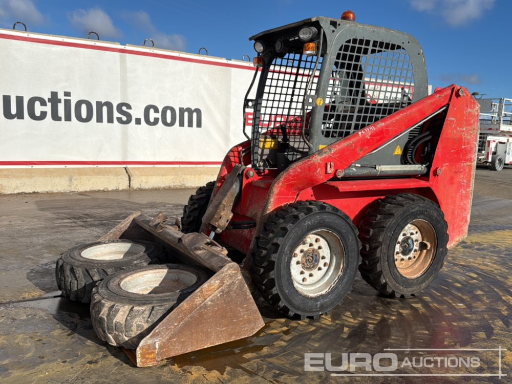 2007 Wacker Neuson 701S - מעמיס היגוי החלקה: תמונה 1 2007 Wacker Neuson 701S - מעמיס היגוי החלקה: תמונה 1