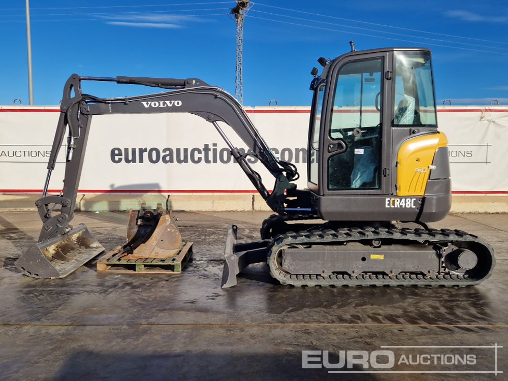 2008 Volvo ECR48C - מיני מחפר: תמונה 2 2008 Volvo ECR48C - מיני מחפר: תמונה 2