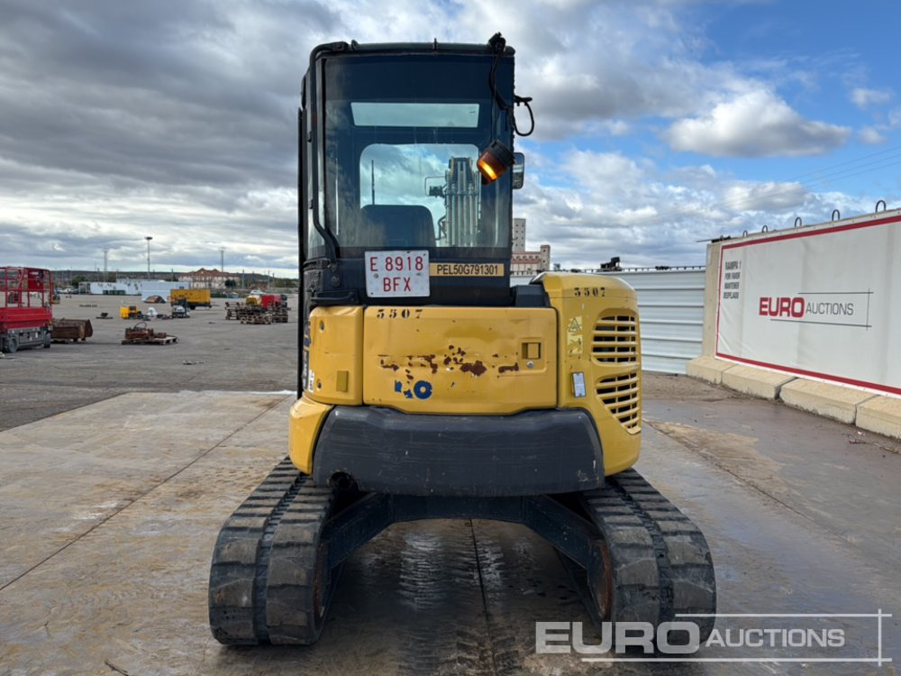 2010 Komatsu PC45MR-3 - מיני מחפר: תמונה 4 2010 Komatsu PC45MR-3 - מיני מחפר: תמונה 4