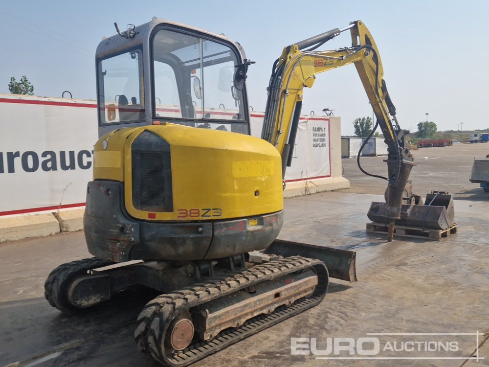 2011 Wacker Neuson 38Z3 - מיני מחפר: תמונה 5 2011 Wacker Neuson 38Z3 - מיני מחפר: תמונה 5
