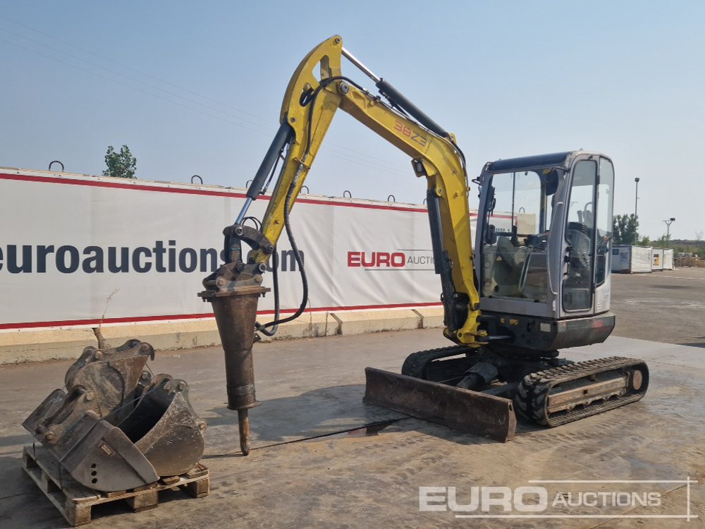 2011 Wacker Neuson 38Z3 - מיני מחפר: תמונה 1 2011 Wacker Neuson 38Z3 - מיני מחפר: תמונה 1