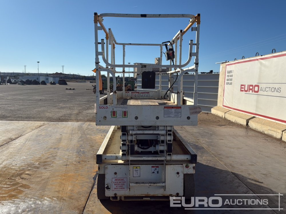 2014 Haulotte Compact 10 - פלטפורמה אווירית: תמונה 4 2014 Haulotte Compact 10 - פלטפורמה אווירית: תמונה 4