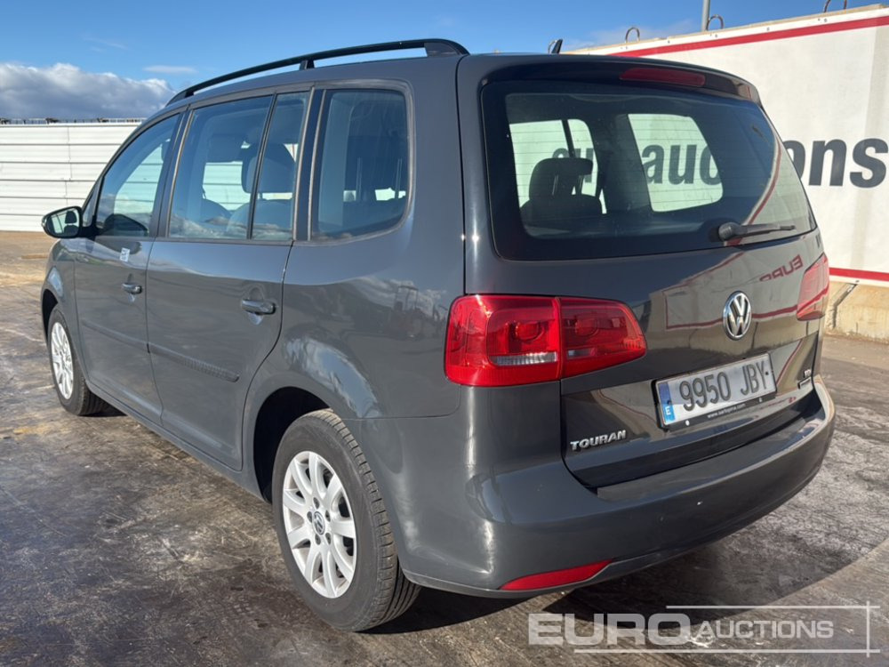2014 Volkswagen Touran - מכונית: תמונה 3 2014 Volkswagen Touran - מכונית: תמונה 3