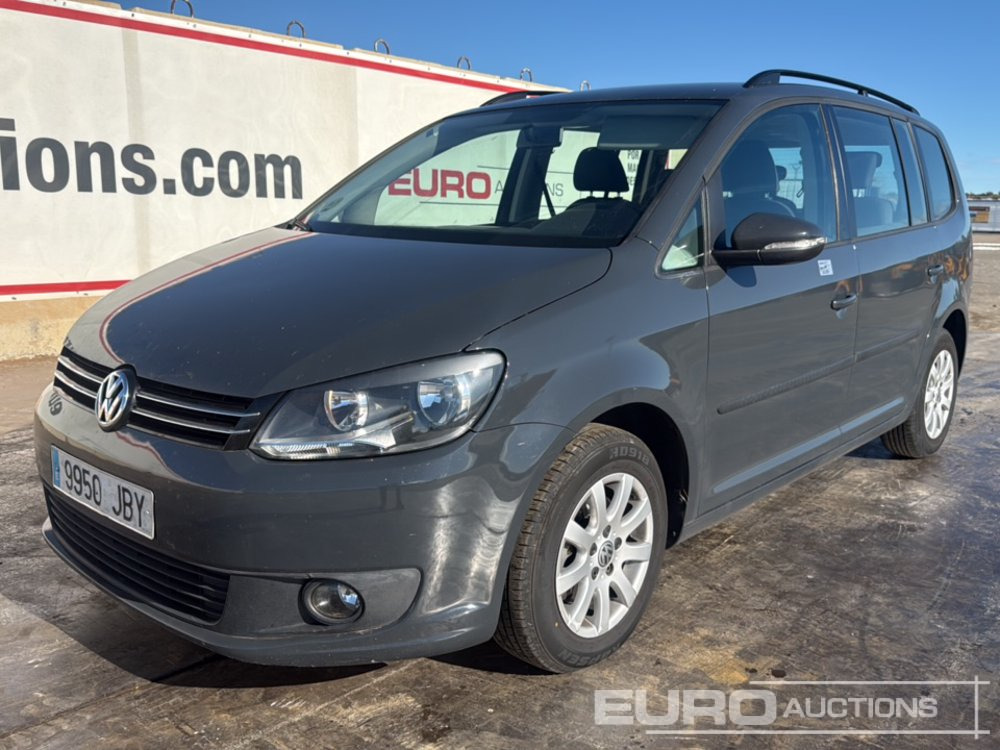 2014 Volkswagen Touran - מכונית: תמונה 1 2014 Volkswagen Touran - מכונית: תמונה 1