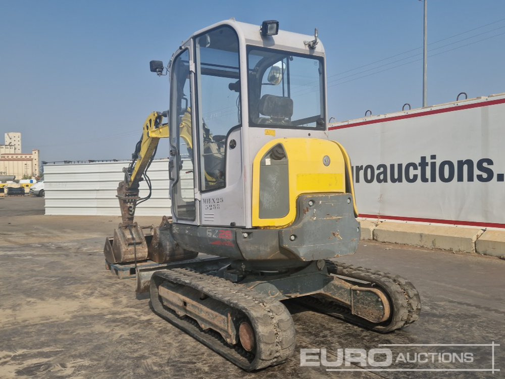 2014 Wacker Neuson 28Z3 - מיני מחפר: תמונה 3 2014 Wacker Neuson 28Z3 - מיני מחפר: תמונה 3