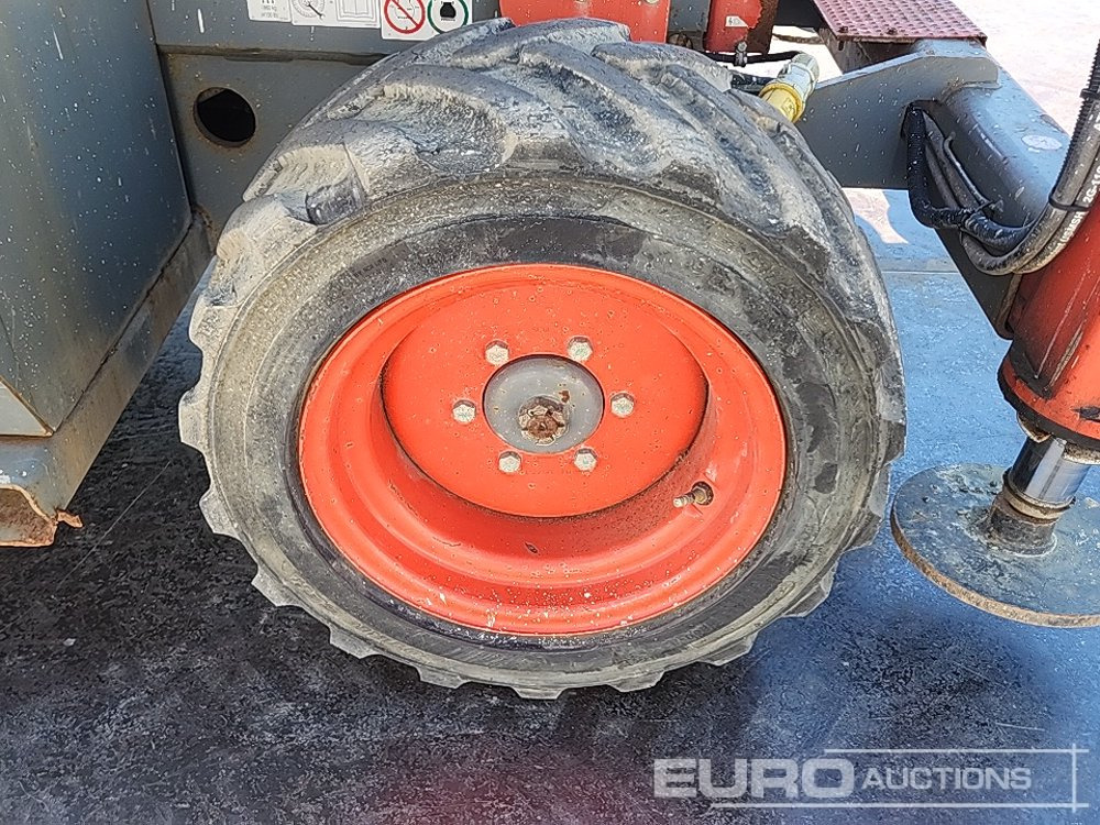 פלטפורמה אווירית 2016 SkyJack SJ6832RT: תמונה 12