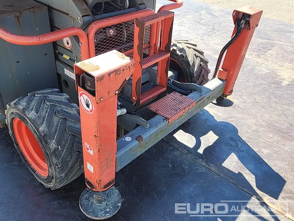 פלטפורמה אווירית 2016 SkyJack SJ6832RT: תמונה 13