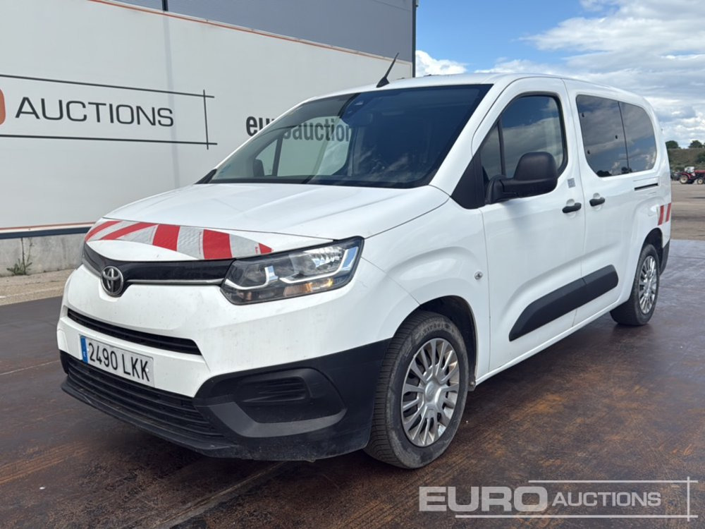 2020 Toyota Proace City - כלי רכב מסחרי: תמונה 1 2020 Toyota Proace City - כלי רכב מסחרי: תמונה 1